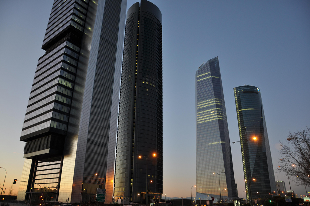 Четыре башни Делового Центра (Мадрид) фото: Trlco741