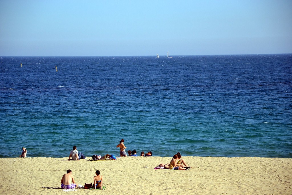 Мар Белья (Mar Bella). Лучшие пляжи Барселоны / Фото: diego.aviles (Flickr / C.C.)