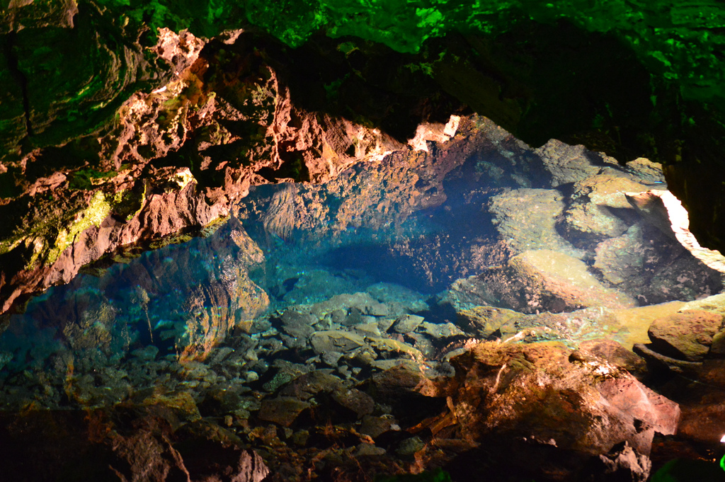 Туннель Атлантиды- это самый длинный подводный вулканический туннель в мире / perlaroques (Flickr / C.C.)